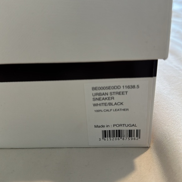 Givenchy Urban Street Sneaker - Picture 12 of 12